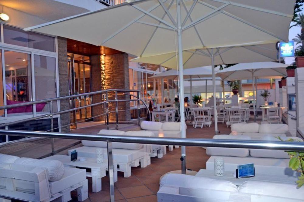 Solvi Hotel - Adults Only فيلانوفا إي لا خيلترا المظهر الخارجي الصورة
