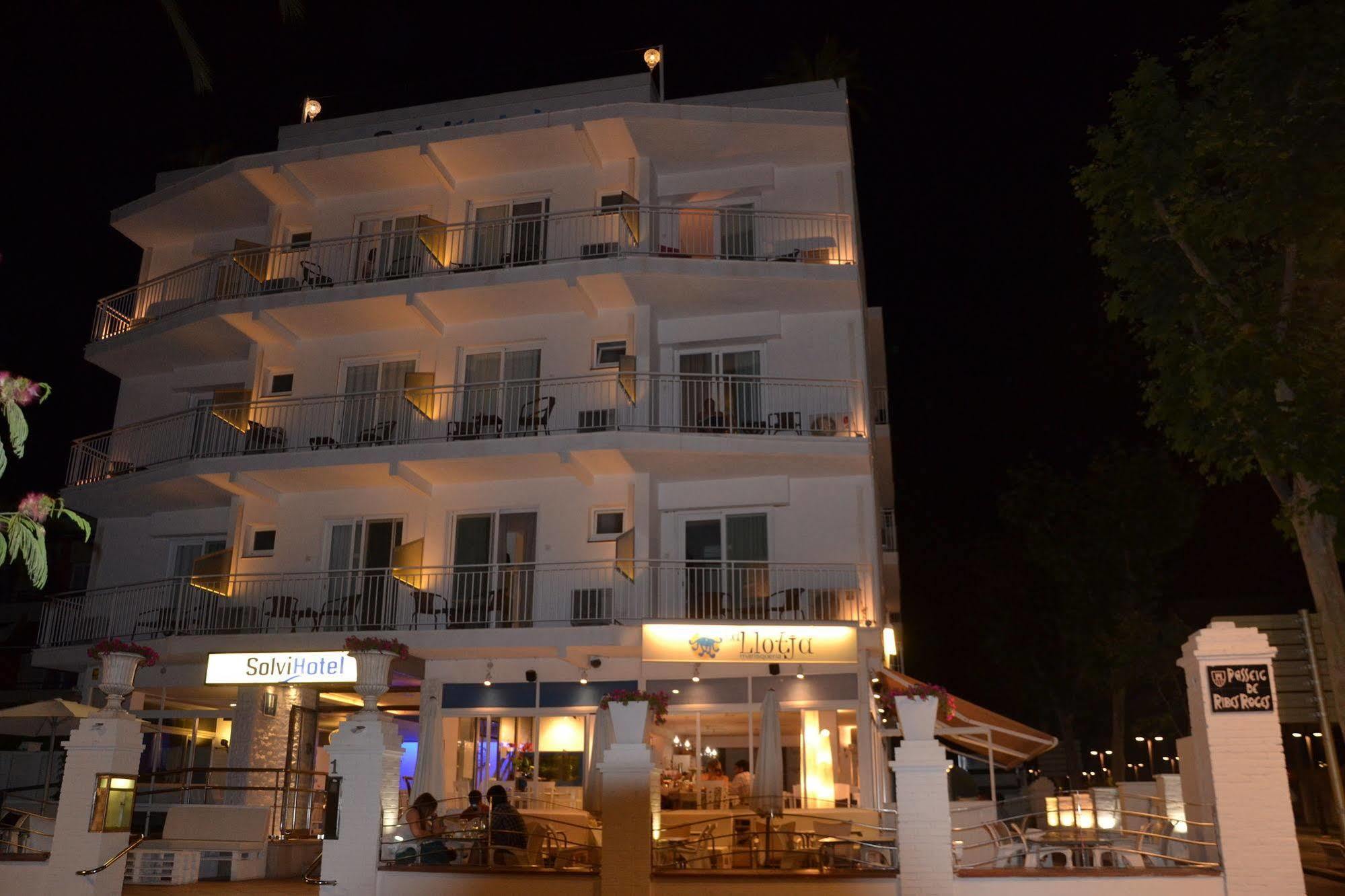 Solvi Hotel - Adults Only فيلانوفا إي لا خيلترا المظهر الخارجي الصورة